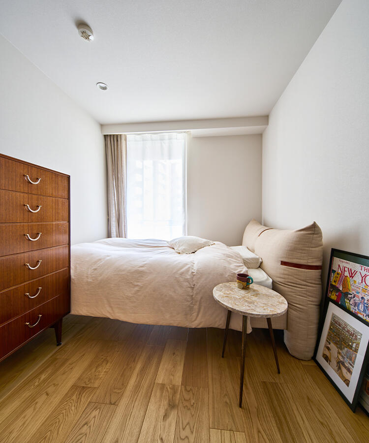 リビング横の和室を個室へ変更。お気に入りの家具がなじむ、心地よいプライベート空間